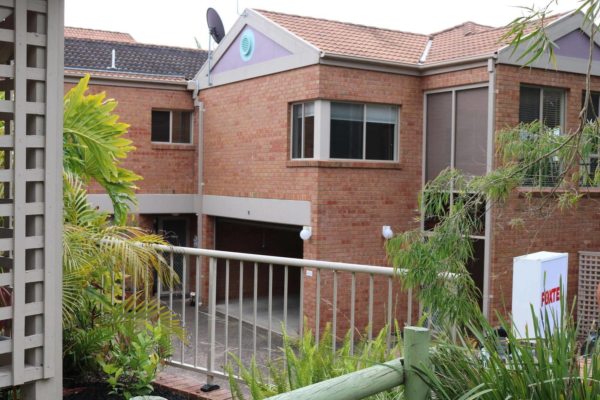 Beaches Apartments Merimbula Exterior photo